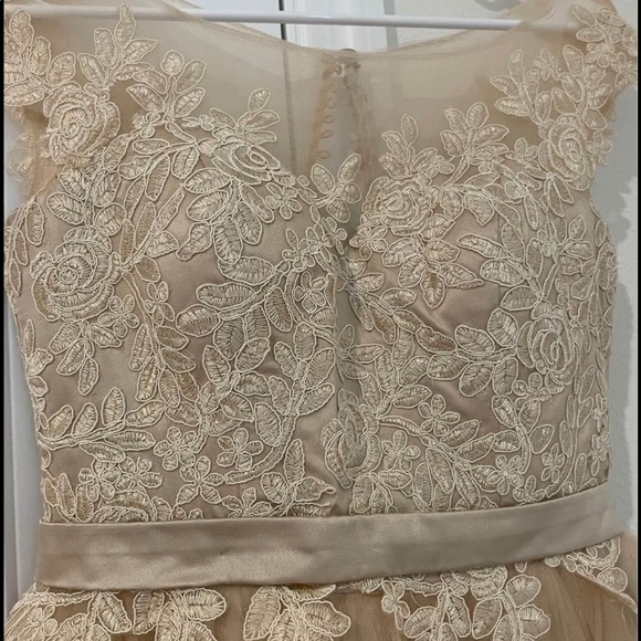 Elegant dress color champagne - Picture 3 of 5